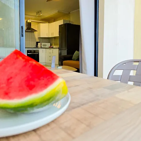 Ocean Bliss 1 Bedroom In Mar Has Sea Views From Its Large Terrace With Great Location Apartamento