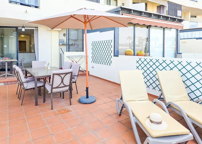 Apartmán Ocean Bliss 1 Bedroom In Mar Has Sea Views From Its Large Terrace With Great Location *