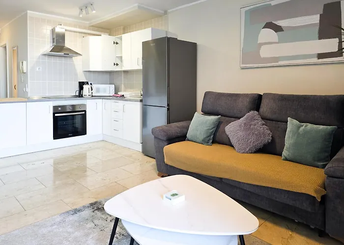 Ocean Bliss 1 Bedroom In Mar Has Sea Views From Its Large Terrace With Great Location *